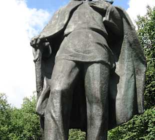 Yanka Kupala-Denkmal
