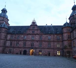 Schloss-Aussenansicht