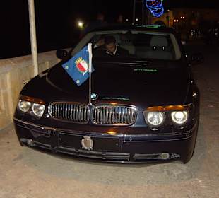 Mit diesem Auto kam die Präsidentin vorgefahren...