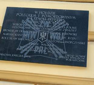 Ulica Foksal - tablica upamiętniająca