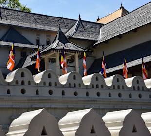 Dalada Maligawa (Zahntempel)