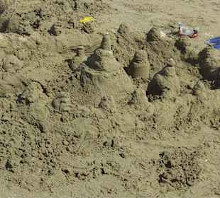 Alles Bauwerk von kleinen und großen Architekten