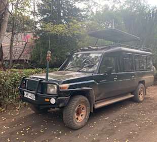 Julius Tact / JT Safaris 