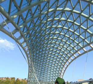 Friedensbrücke in Tiflis