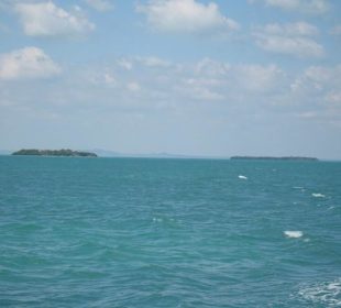 Kleinere Inseln auf dem Weg zur Cayo Blanco