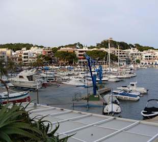 Hafen von Cala Ratjada