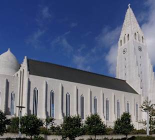 Hallgrimskirkja in voller Pracht