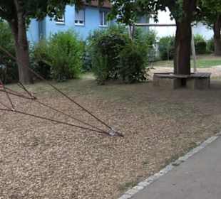 Spielplatz Heckenrosenweg Gülstein