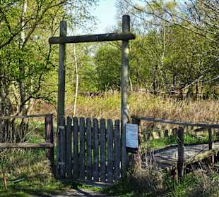 Zugang zum Weg über das Schwimmende Moor