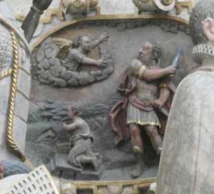 Detailansicht vom Alabaster-Epitaph in St. Moriz