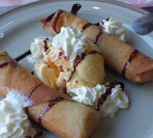 Bananen um Teigmantel