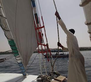 Nilfahrt mit einem Segelschiff