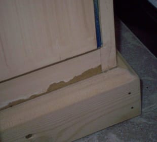 Wohnzimmerschrank