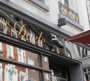 Zur Kaffeepause bei Van Den Daele in Aachen