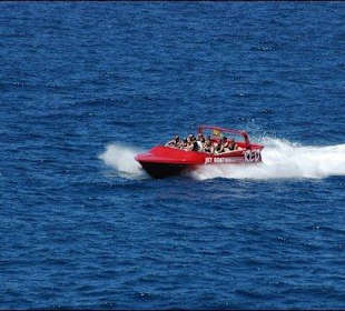 Big Red Speedboot