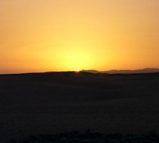 Sonnenuntergang in den Dünen