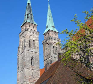 Die Türme der Sebalduskirche