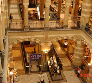 Shopping Center Magna Plaza
