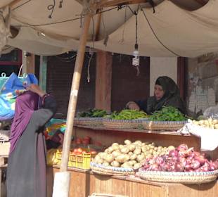 Auf dem Gemüsemarkt