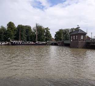 Hafenpromenade Leer in Leer