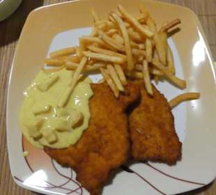 Curryschnitzel mit Früchte