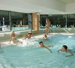 Fitnessbecken mit Massagedüsen