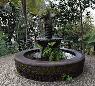 Brunnen auf dem Parkgelände