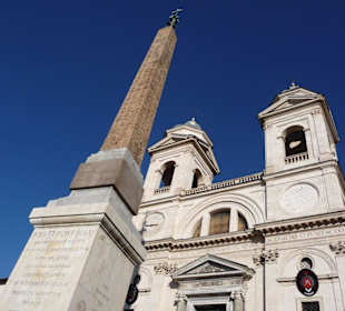 Kirche oberhalb der spanischen Treppe