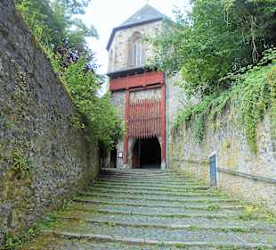 Aufgang zum Schloss