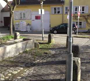 Steintrog-Brunnen Dorfstraße Lustnau
