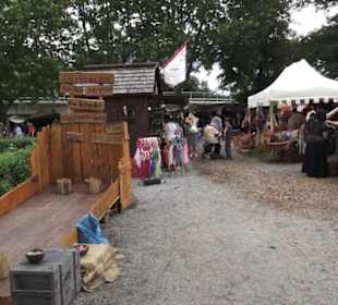 Jahrhundertmarkt und Ritterturney