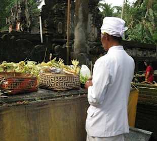 Herrichten der Opferkörbchen