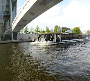 Auf der Spree