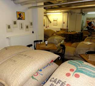 Impressionen aus dem Verkaufsraum der Rösterei