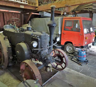 Ausstellung in der Remise der Windmühle Varel