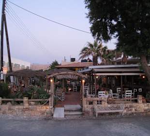 Cocktail-Bar neben Anna Cars Anissa Beach