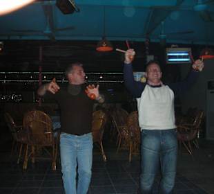 Eser Bar - Löffeltanz