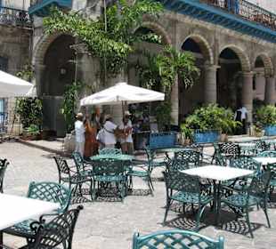 Tropicola mit Livemusik