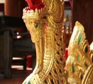 Wat Sri Rong Muang
