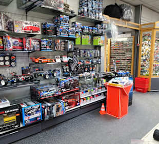 Rundgang durch das Modell Center Hünerbein