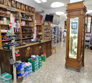 Blick in den Verkaufsraum von Buratti