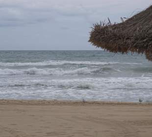 Strand bei Wellengang