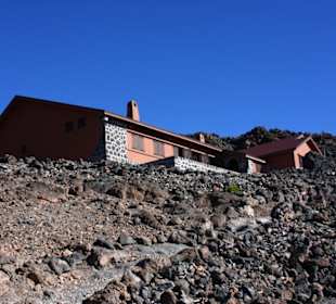 Die Berghütte Refugio de Altavista (3260m)