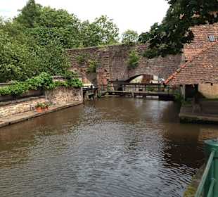 Staustufe am Lauter-Kanal