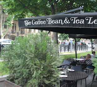 The Coffee Bean & Tea Leaf