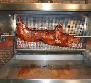 Ferkel grillen im Biergarten