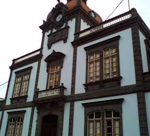 Sehenswürdigkeiten in Arucas, bitte zuordnen Danke