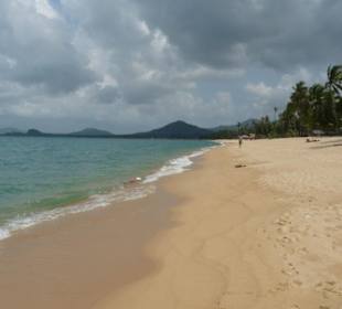 Maenam Beach, Hotelstrand