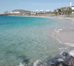 Playa Dorada in Playa Blanca