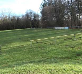 Sportplatz Hengen